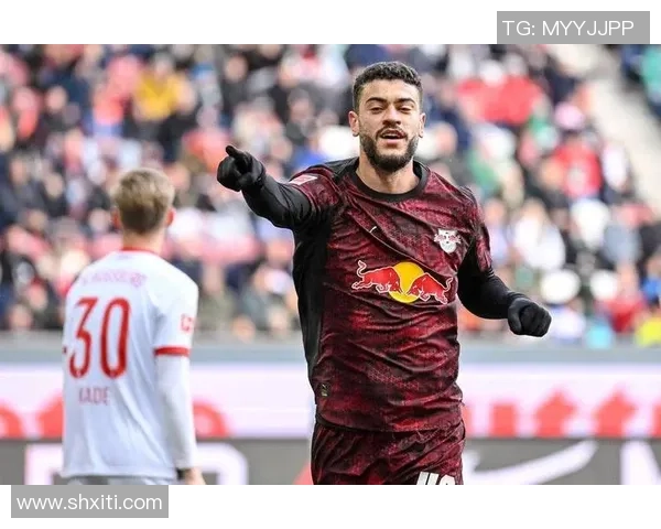 拜仁狂胜马竞五球大捷引发转会风波全场沸腾