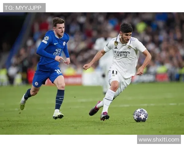 国王杯惊现平局那不勒斯与AC米兰红牌风波引发全场热议