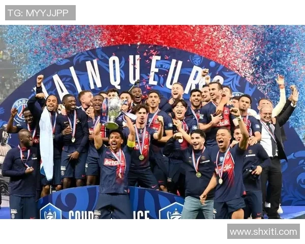 国王杯精彩对决巴黎圣日耳曼大胜里昂引发全场热议与惊喜 国王杯精彩对决巴黎圣日耳曼大胜里昂引发全场热议与惊喜