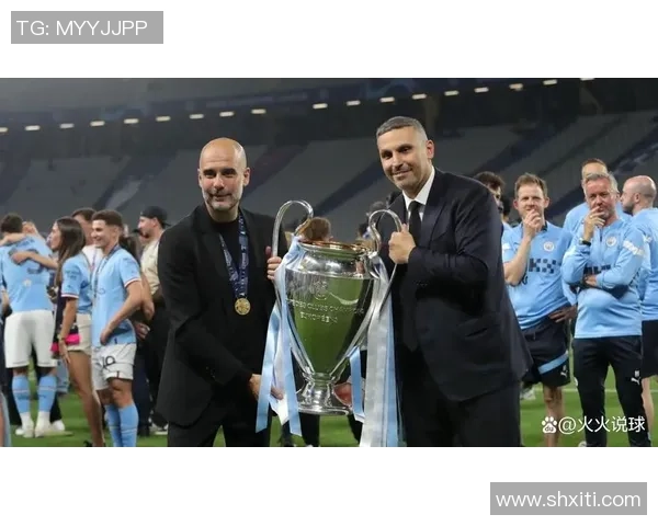 中超盛宴:皇马狂胜拜仁四球展现霸主风范引发全场欢呼 中超盛宴:皇马狂胜拜仁四球展现霸主风范引发全场欢呼