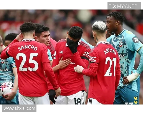 欧冠激战曼联逆转那不勒斯补时绝杀引发争议判罚全场沸腾