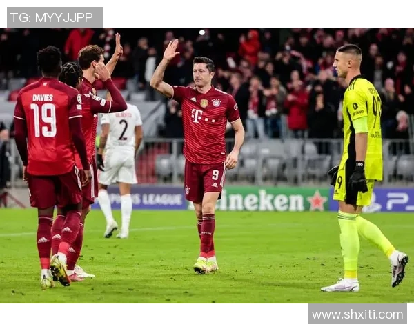 英超激战：拜仁与本菲卡战平点球大战引发全场狂欢与十大精彩进球回顾