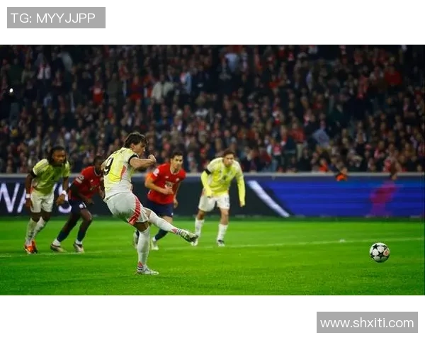 英超赛场巴萨与多特蒙德战平引发转会风波全场沸腾 英超赛场巴萨与多特蒙德战平引发转会风波全场沸腾