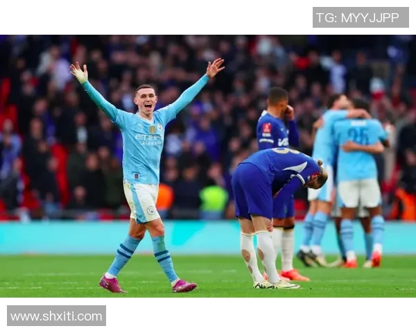 德甲精彩对决曼城与切尔西战平红牌事件引发全场热议与十大进球回顾